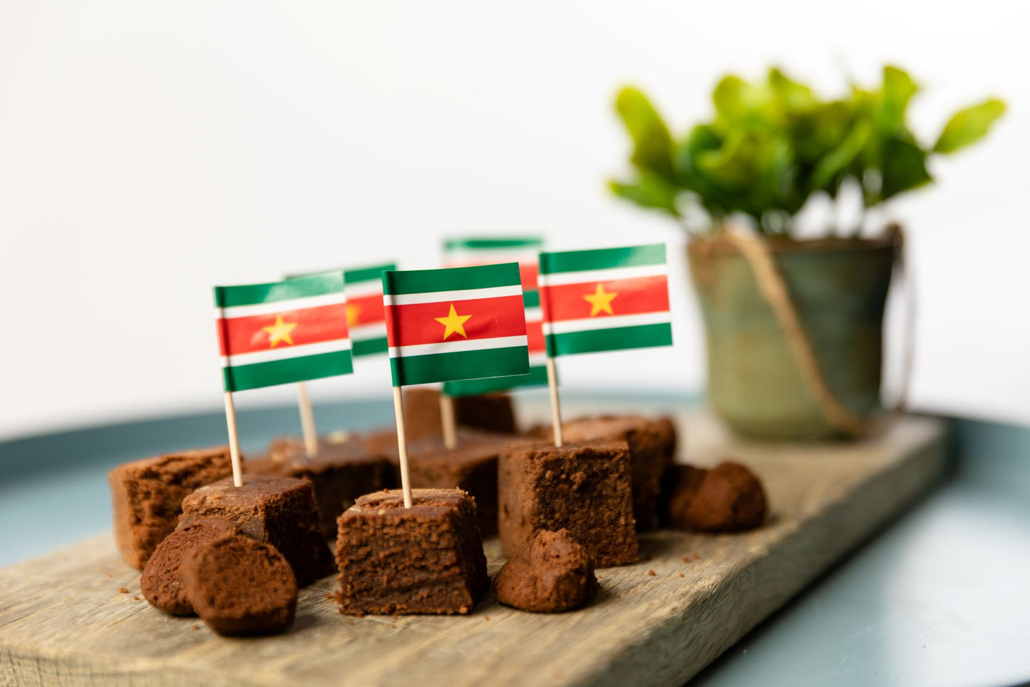 50x Prikkers Suriname